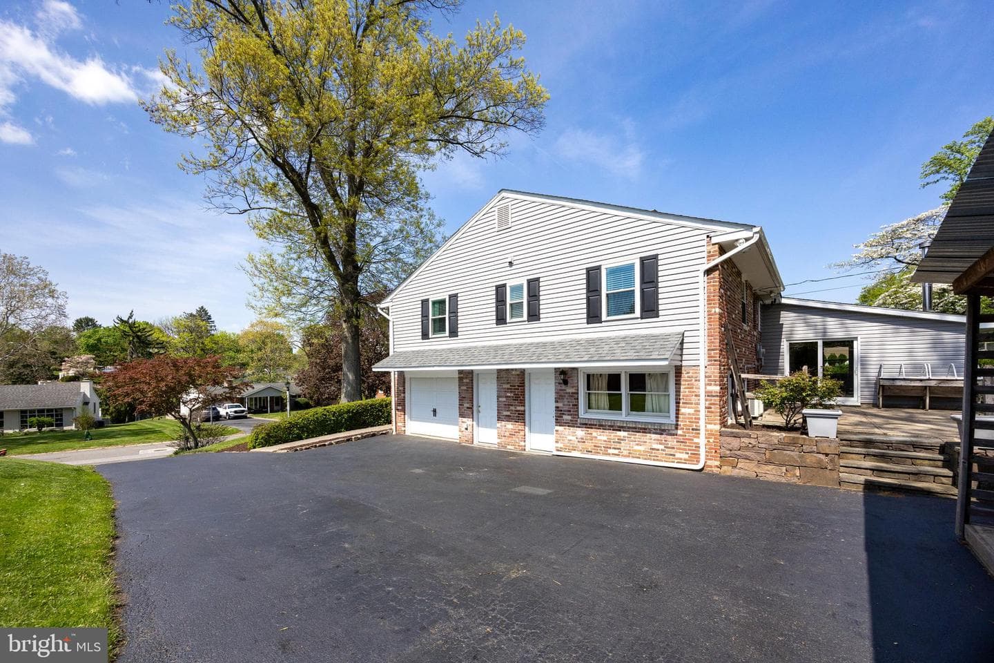111 Brookside Road photo 7