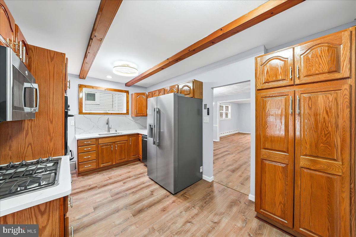 346 Lakeview Avenue photo 12