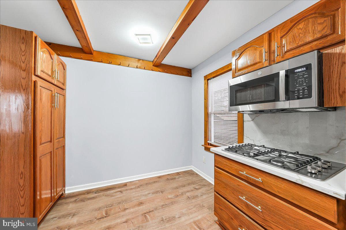 346 Lakeview Avenue photo 16