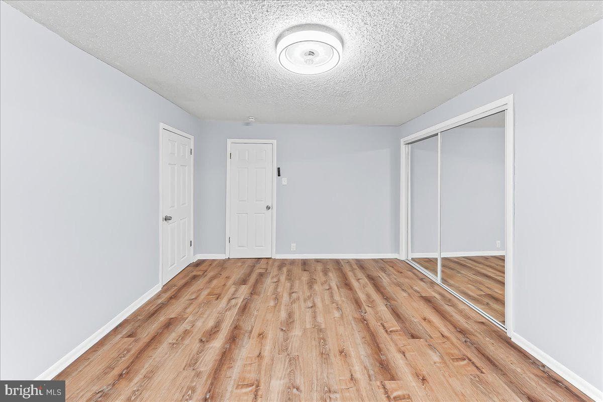 346 Lakeview Avenue photo 19