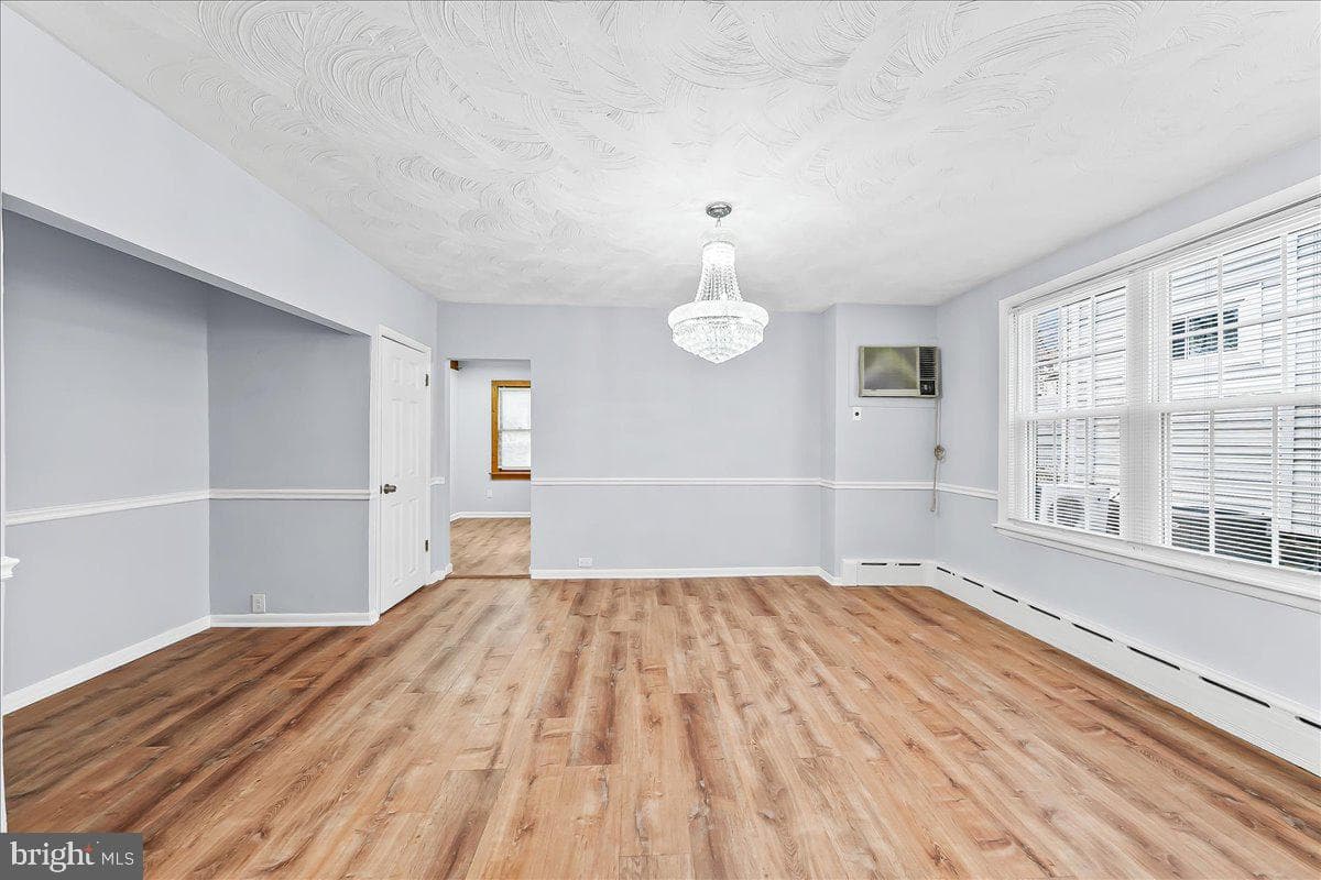 346 Lakeview Avenue photo 8