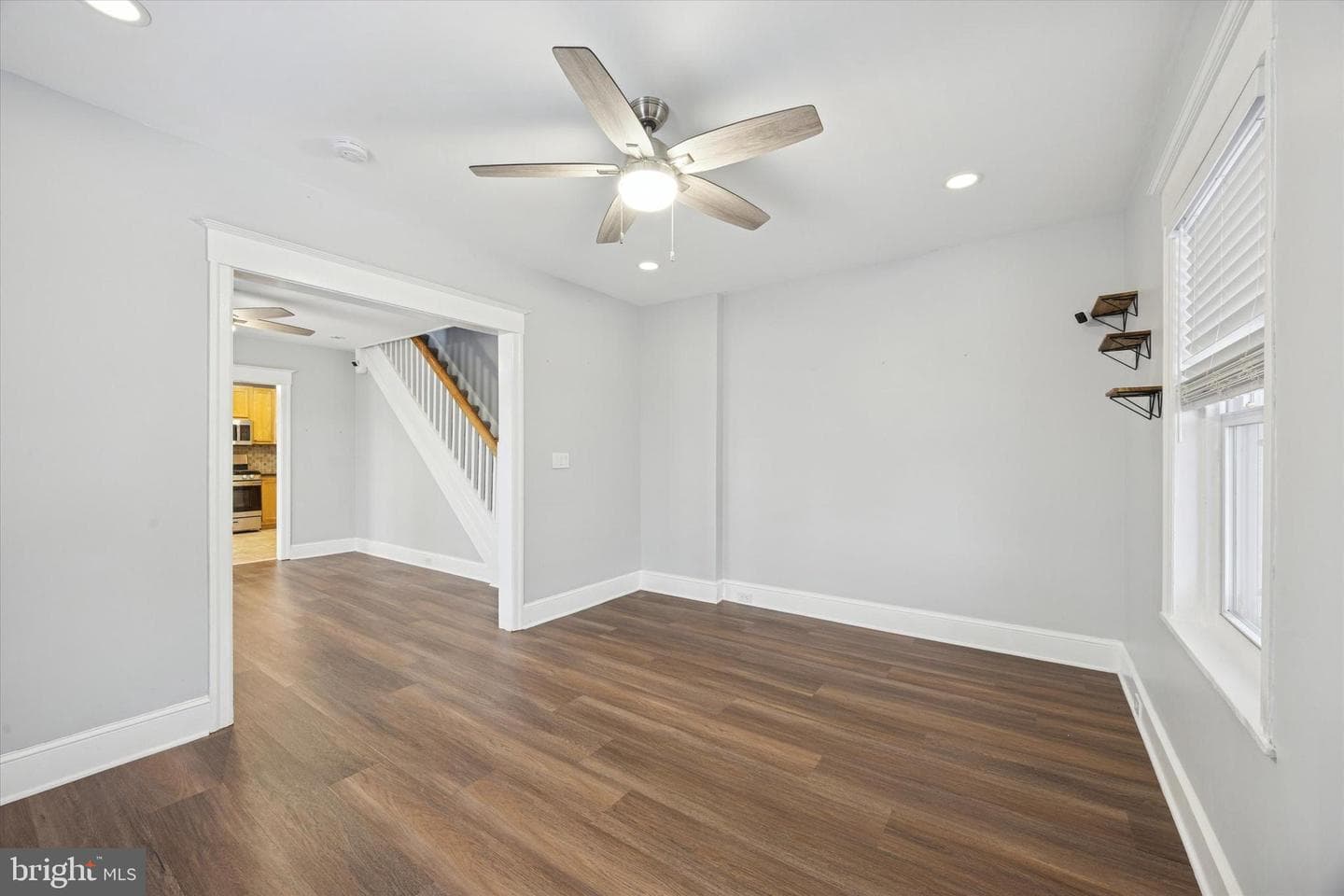 317 Edmonds Avenue photo 4