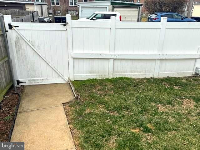 710 Saville Avenue photo 8