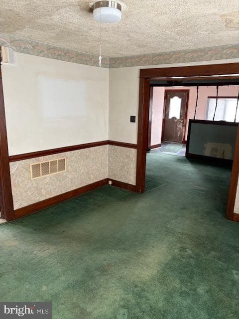 215 Chippewa Street photo 7