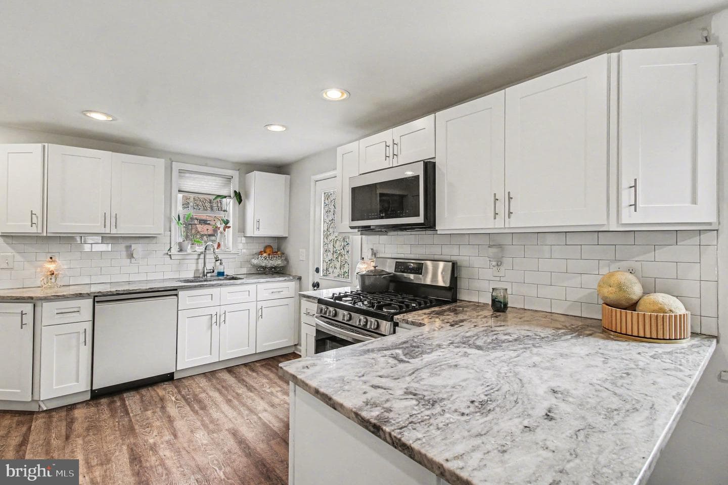 124 Belmont Avenue photo 8