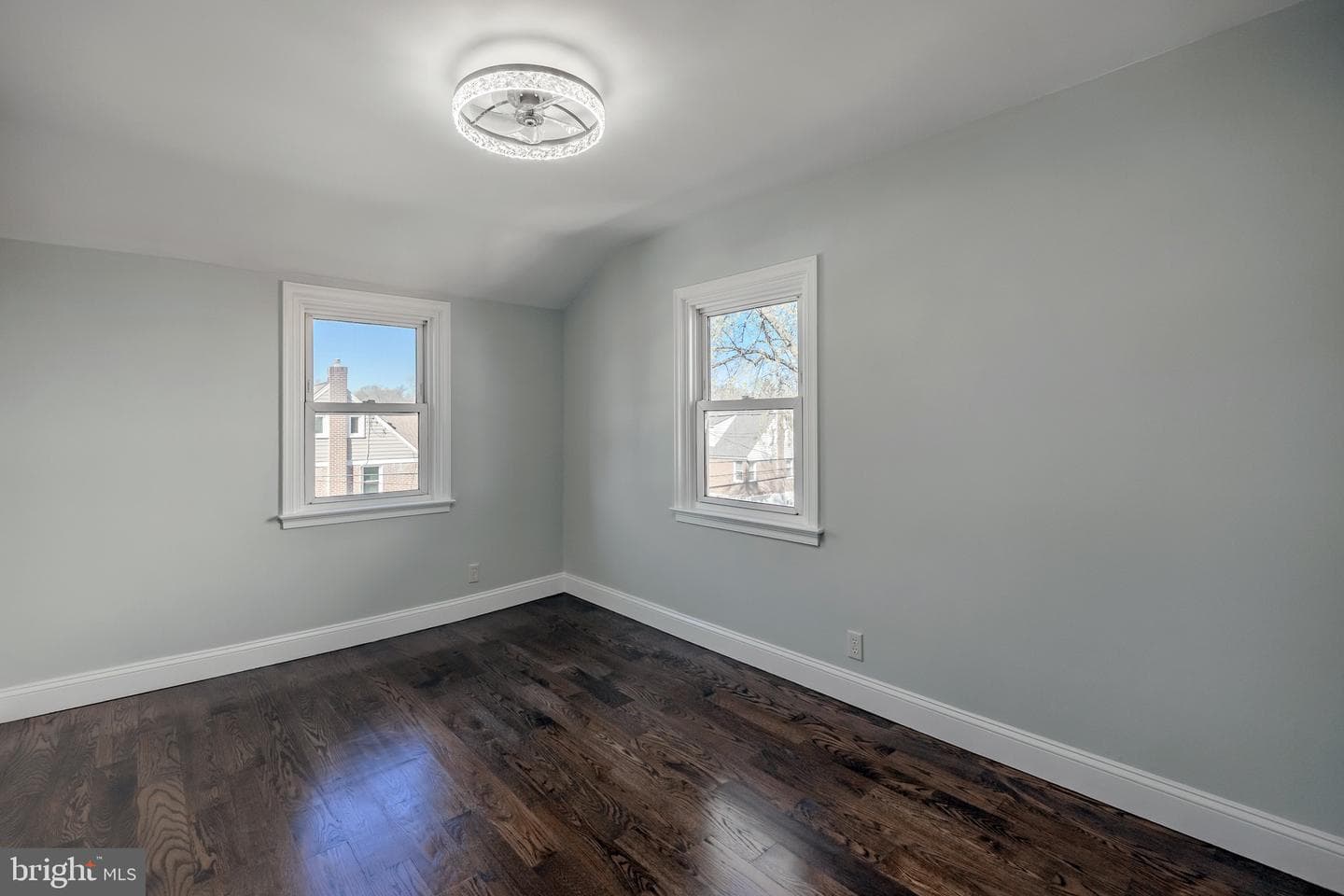 1110 Cobbs Street photo 17