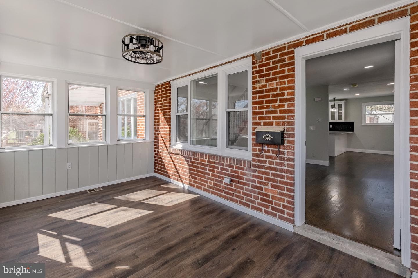 1110 Cobbs Street photo 3