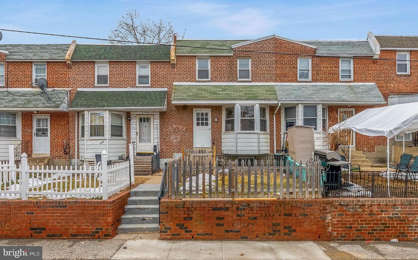 432 Grace Road photo 1