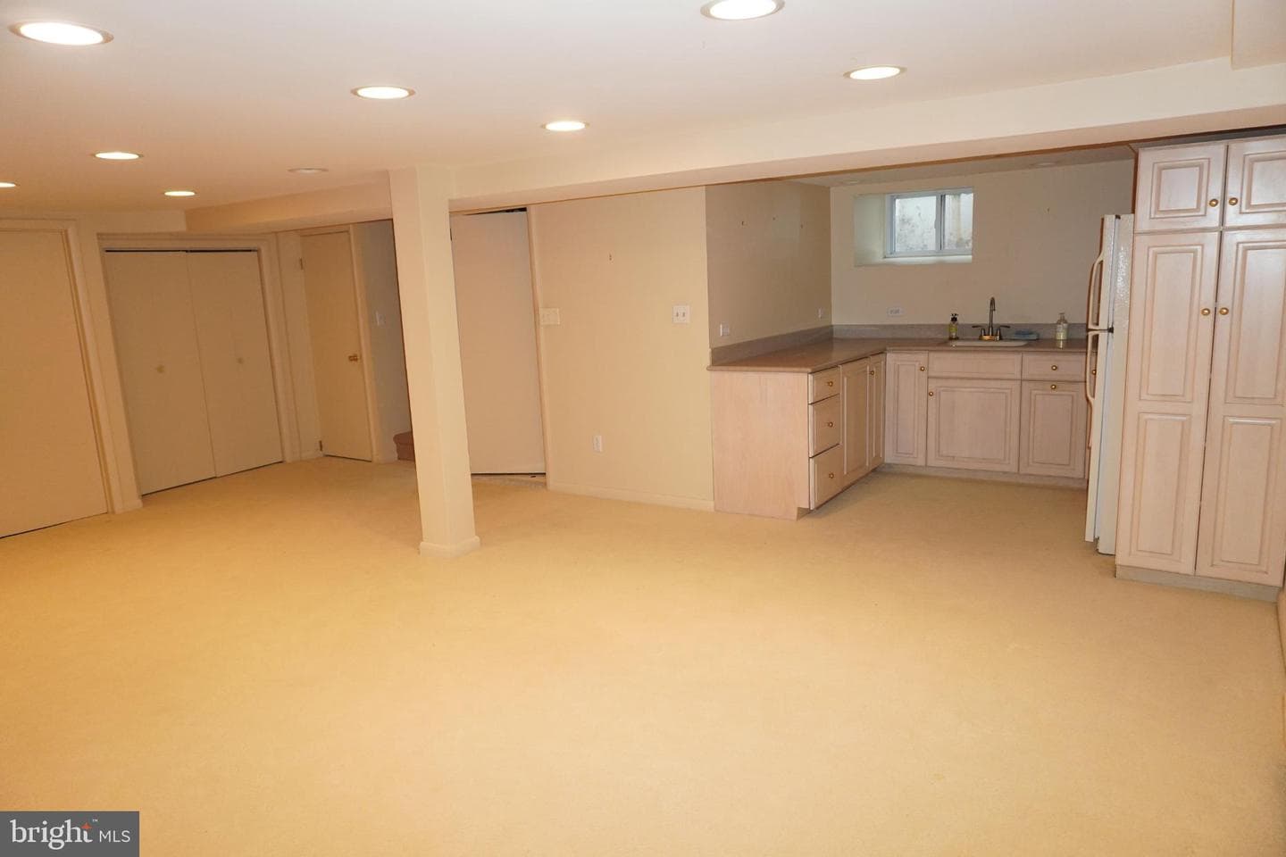 534 Kenwood Road photo 27