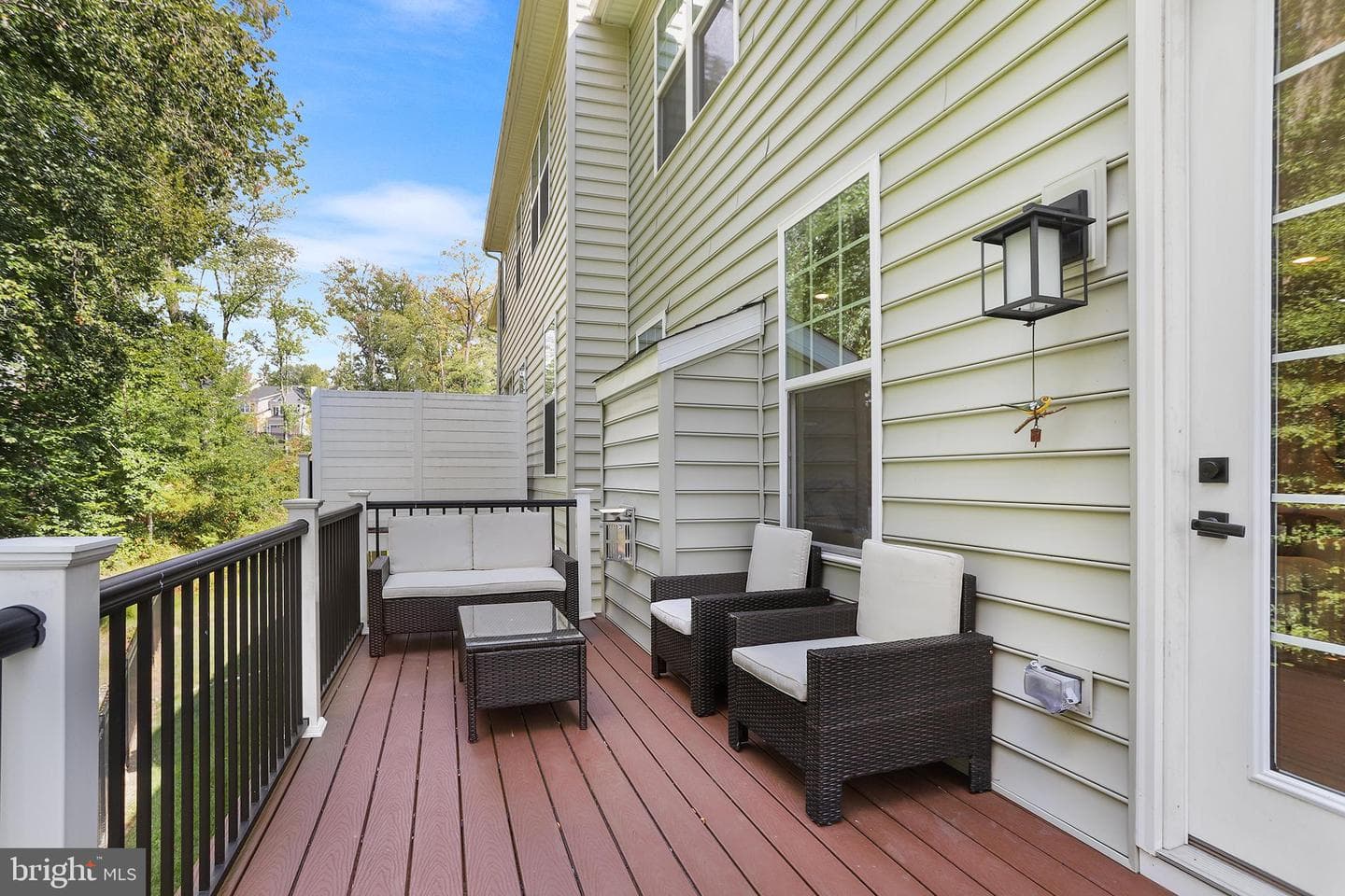 233 Ponds Edge Drive photo 14