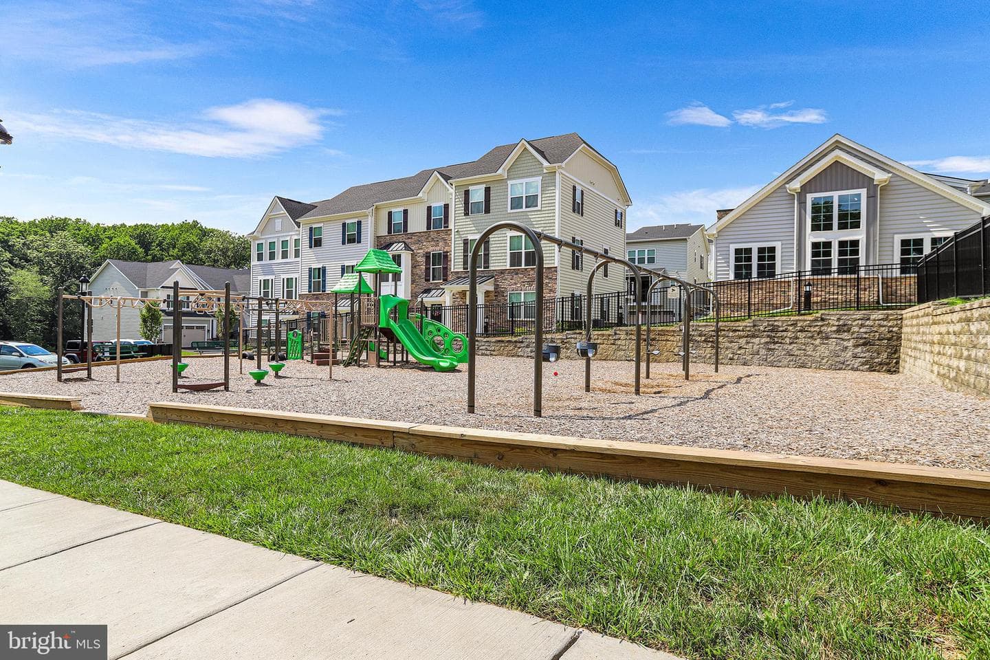 233 Ponds Edge Drive photo 39