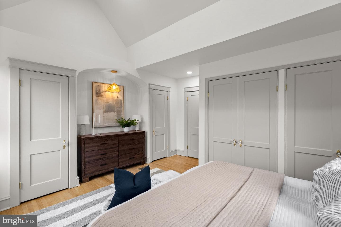 633 Georges Lane photo 31