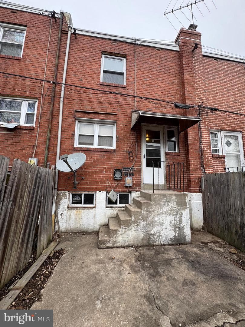 318 Fern Street photo 12