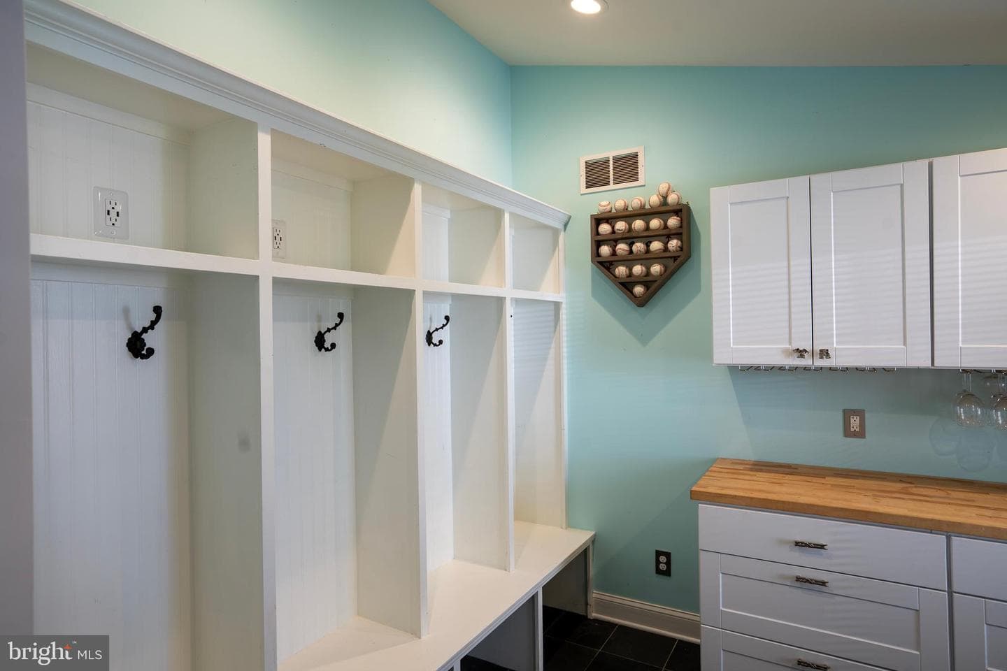 2632 Wendy Road photo 18