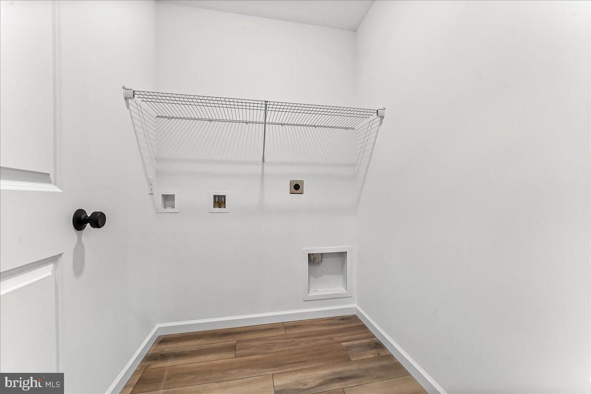 203 Chestnut Parkway photo 27