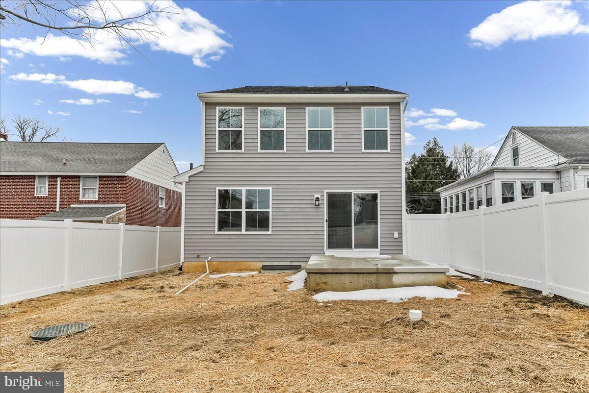 203 Chestnut Parkway photo 33