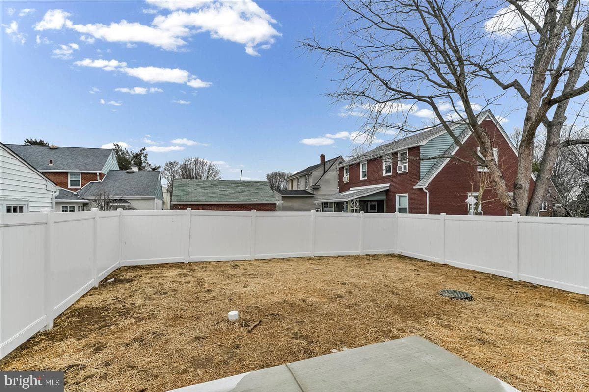 203 Chestnut Parkway photo 34