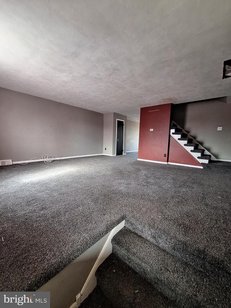 4029 Gideon Road photo 3