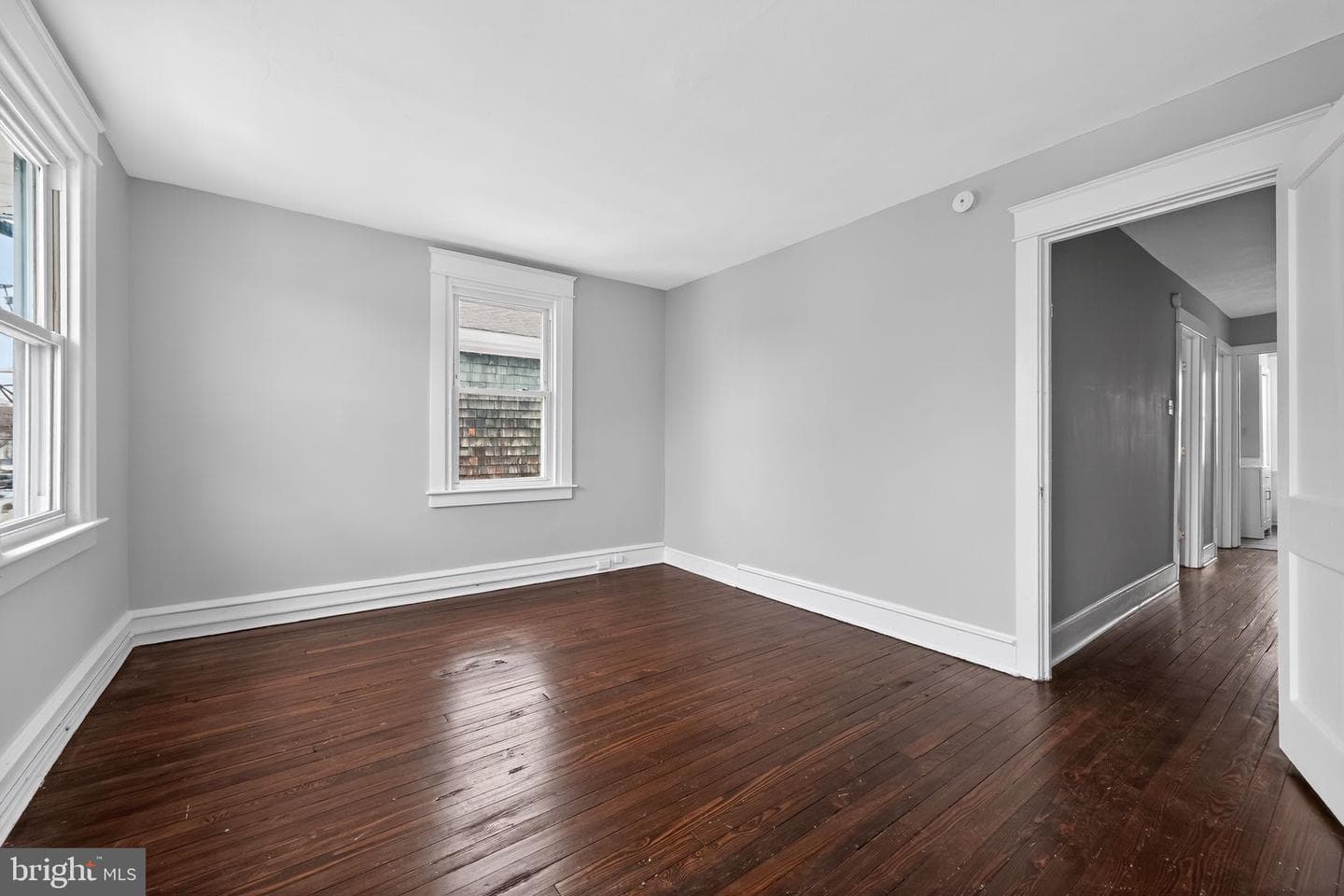 223 Lafayette Avenue photo 10
