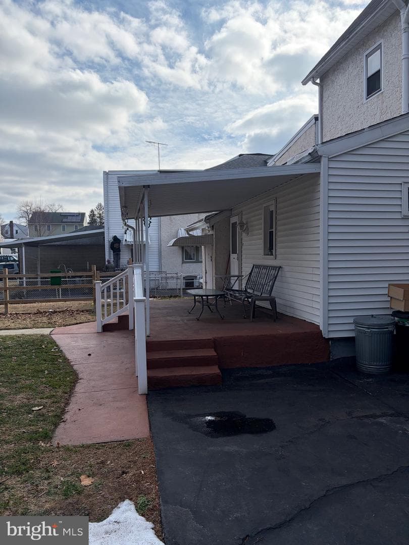1629 Lincoln Avenue photo 20