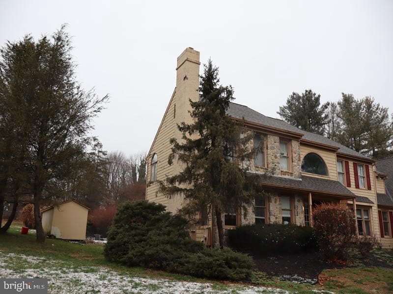 3 E Spring Oak Circle photo 3