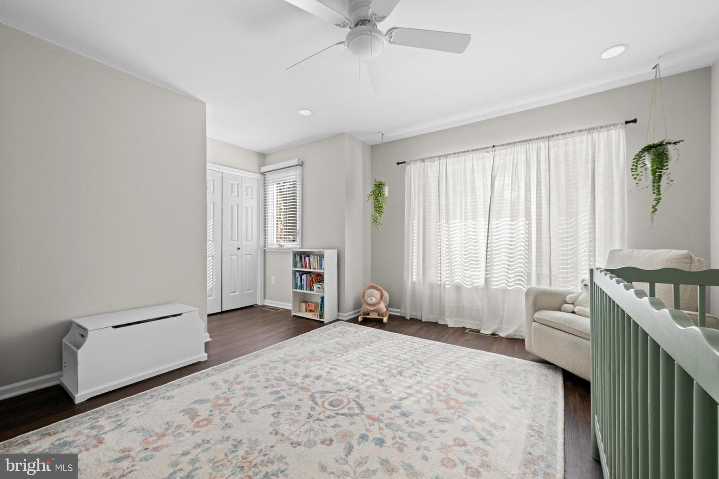 218 Northbrook Drive photo 32