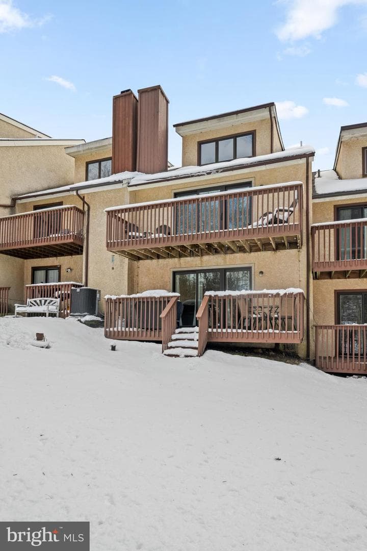 218 Northbrook Drive photo 4