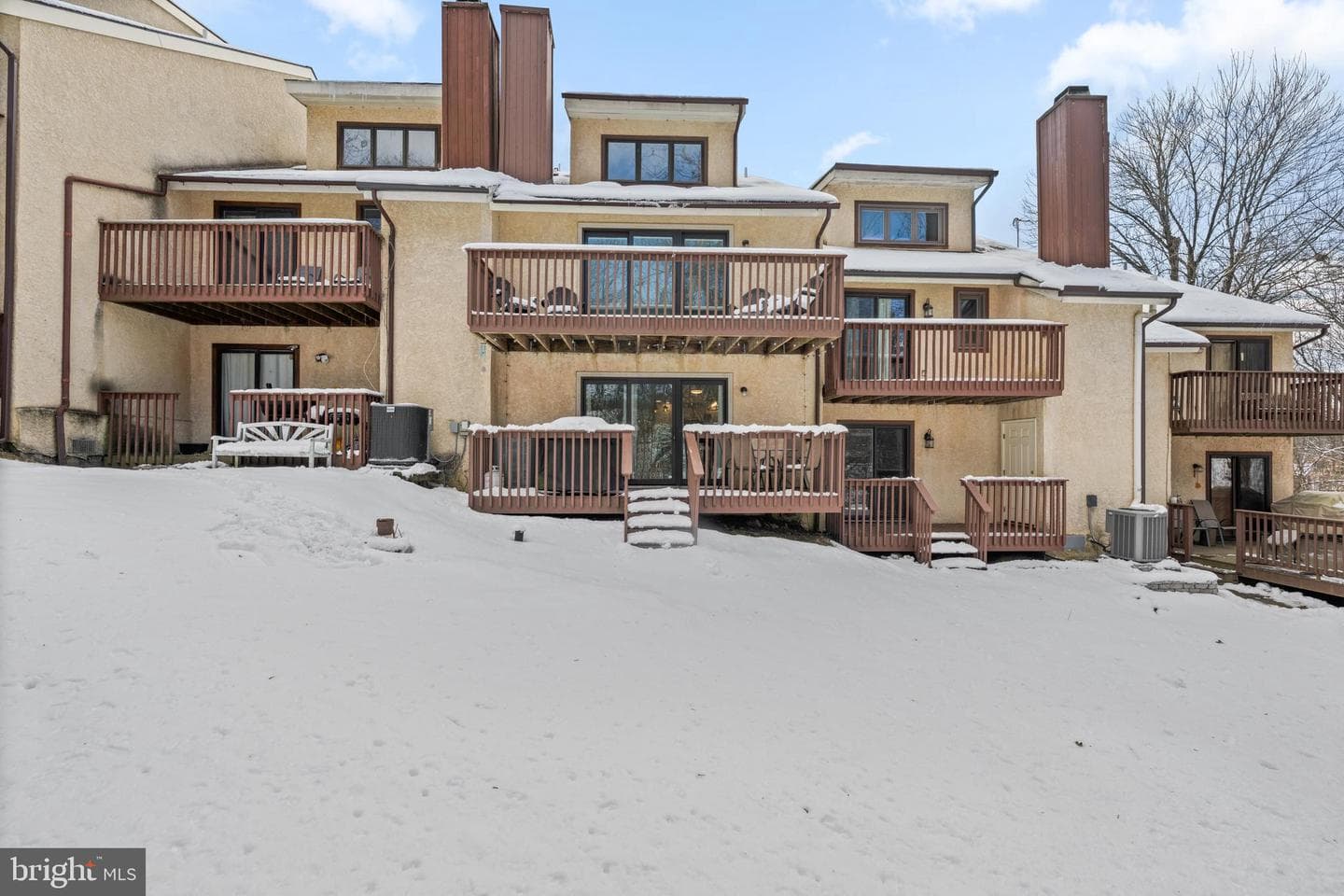 218 Northbrook Drive photo 42
