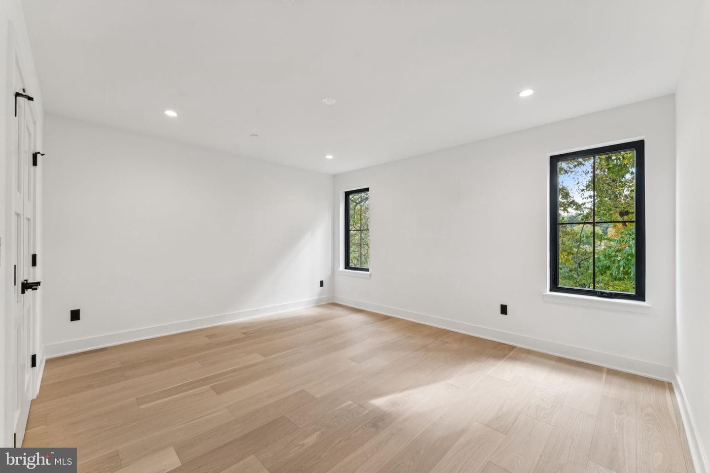12 Langton Lane photo 38