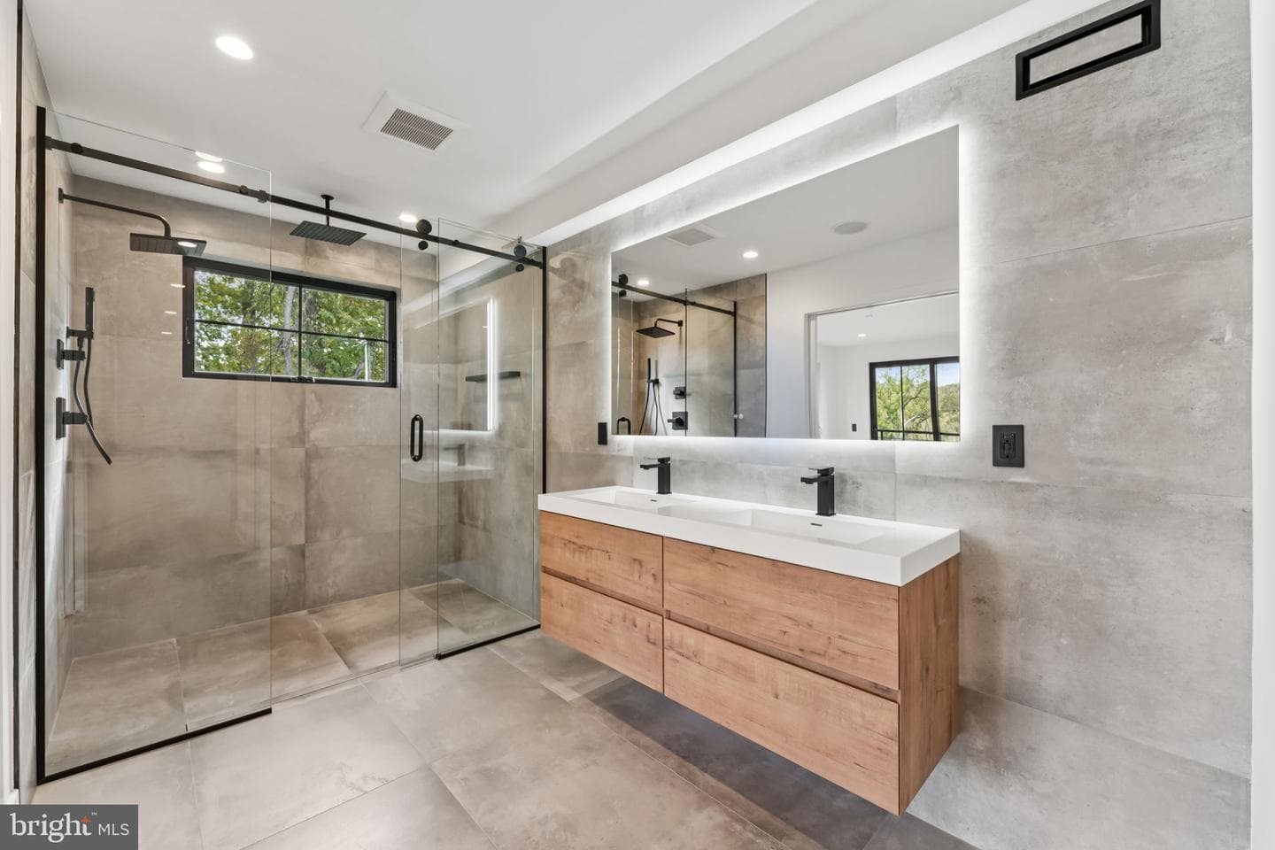 12 Langton Lane photo 50