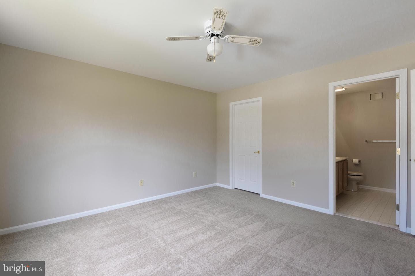 2302 Century Lane photo 15