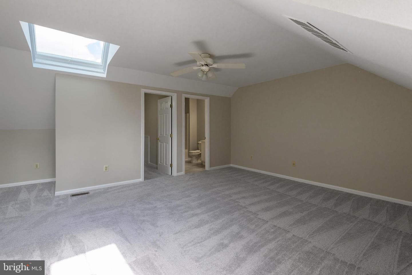 2302 Century Lane photo 21