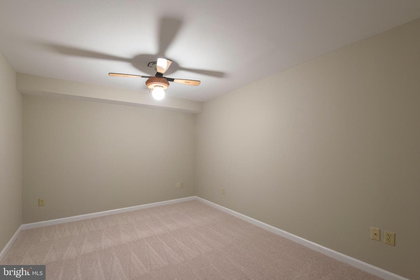 2302 Century Lane photo 28