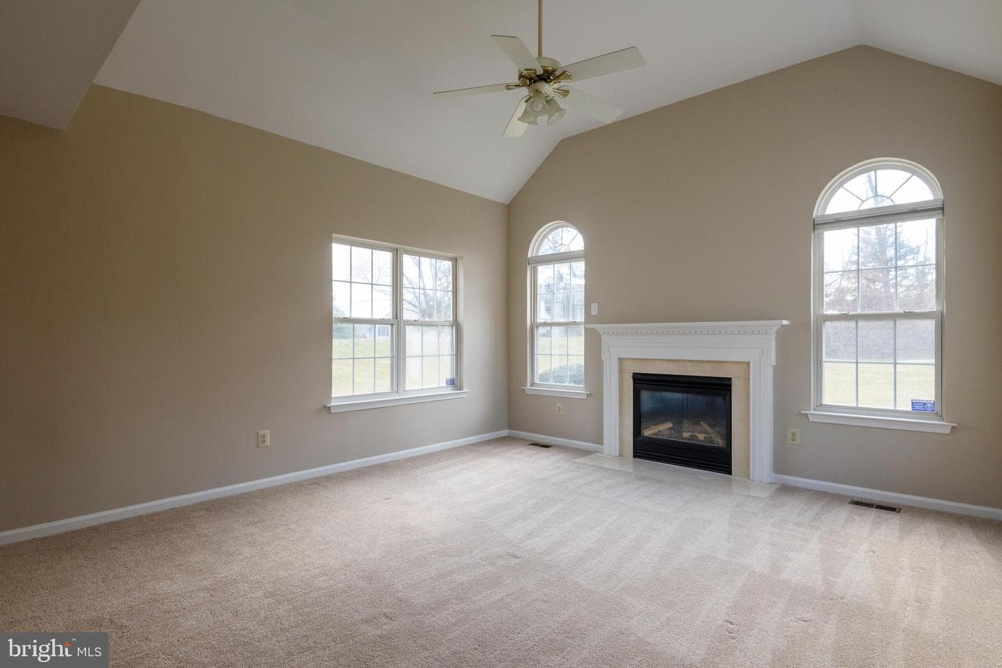 2302 Century Lane photo 6