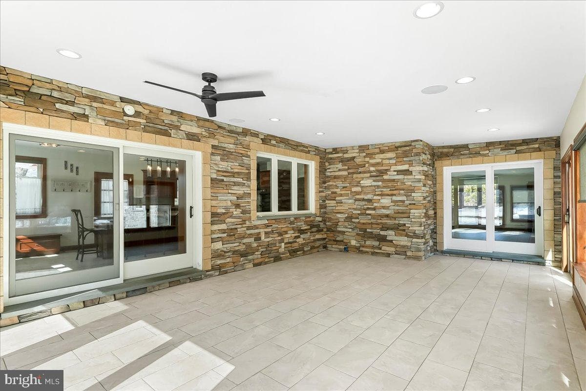 352 Concord Road photo 21