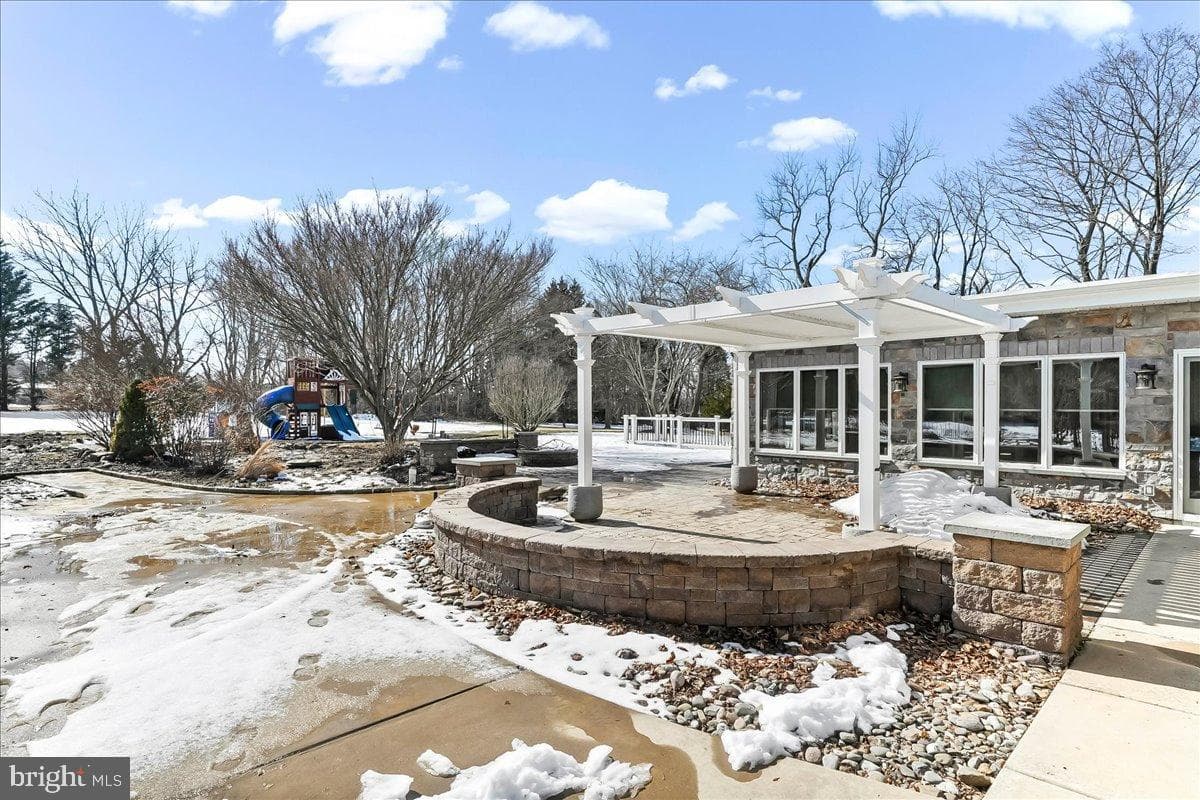 352 Concord Road photo 4