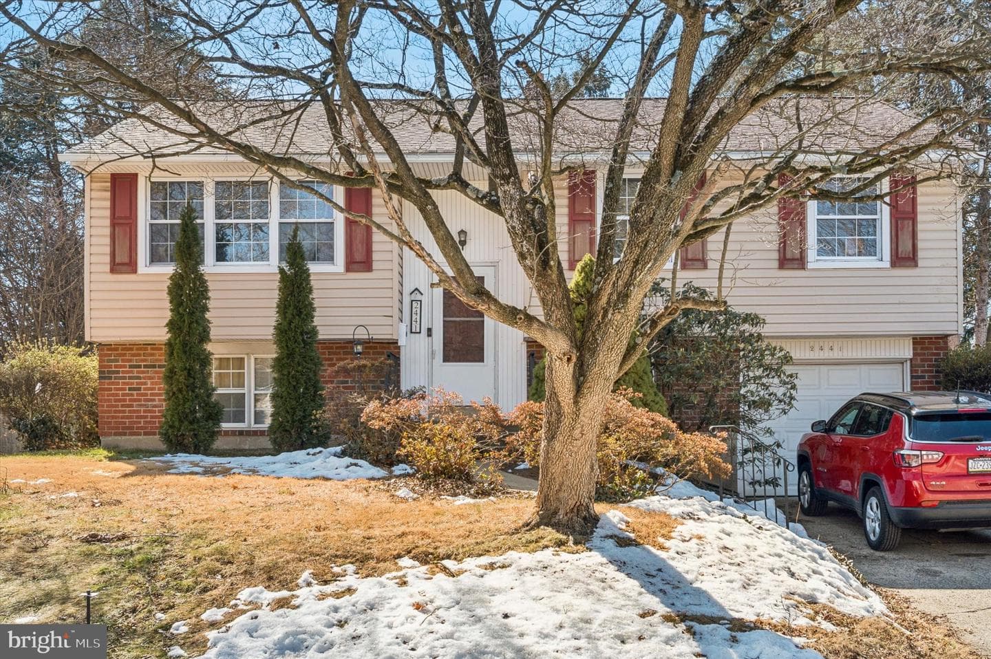 2441 Weir Road photo 2