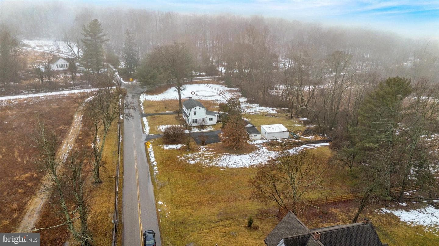 1818 S Creek Road photo 28