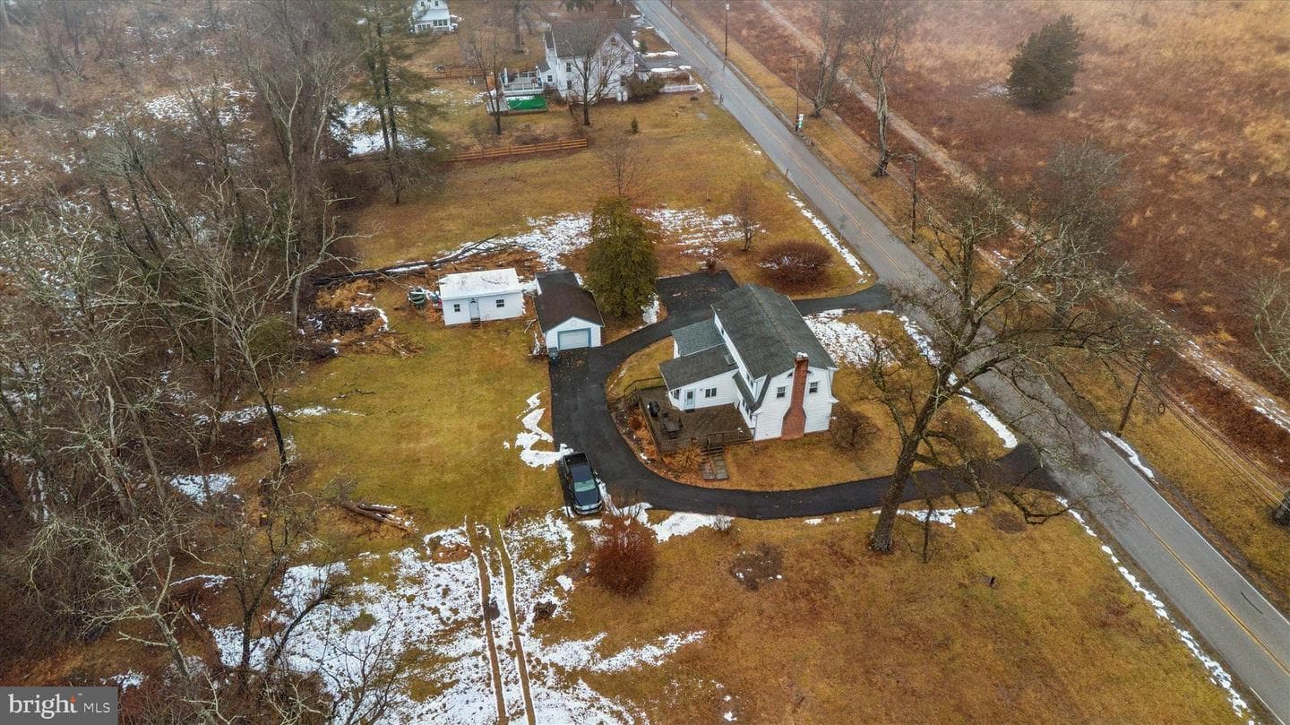 1818 S Creek Road photo 30