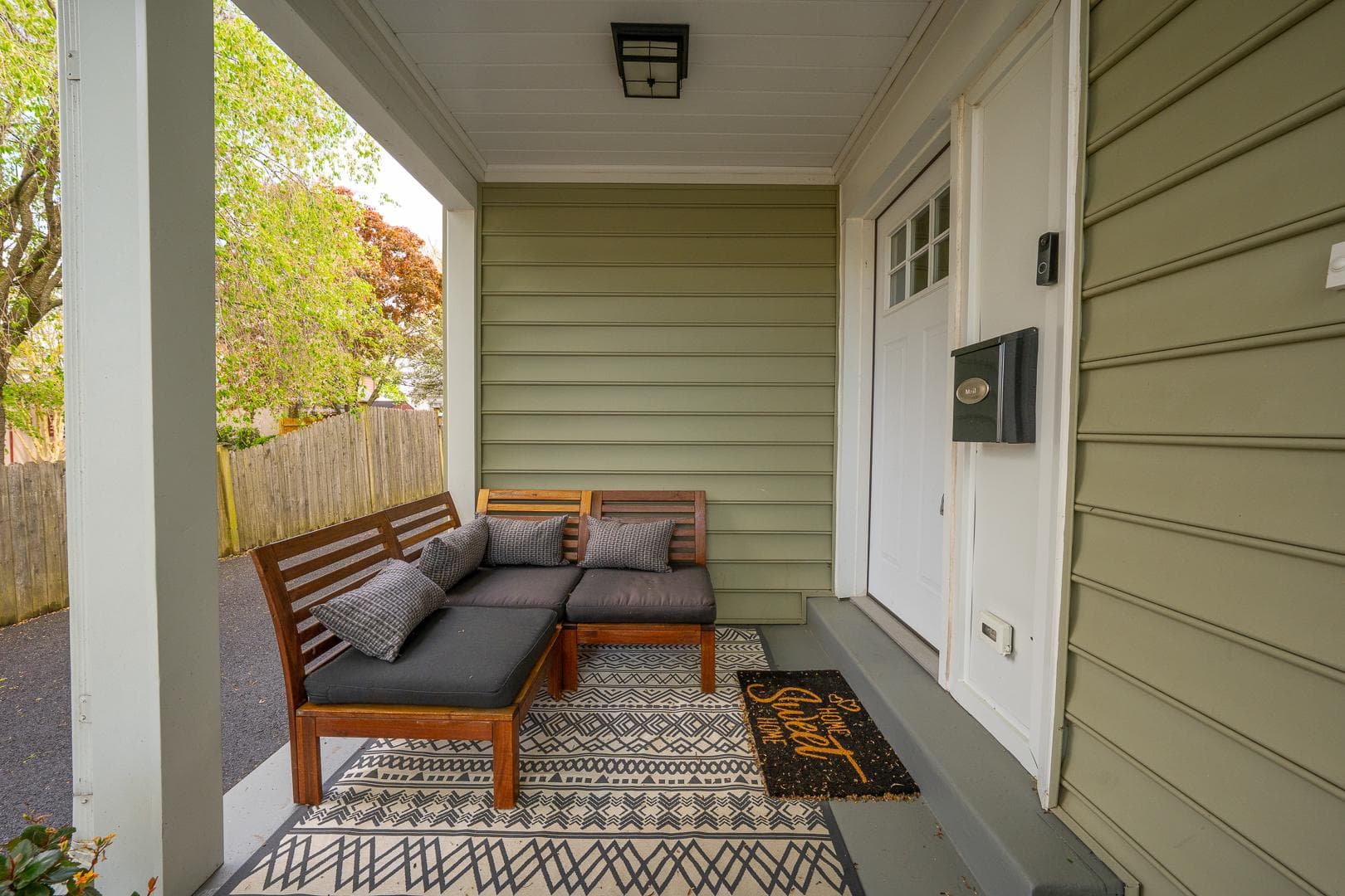 3734 Taylor Avenue photo 2