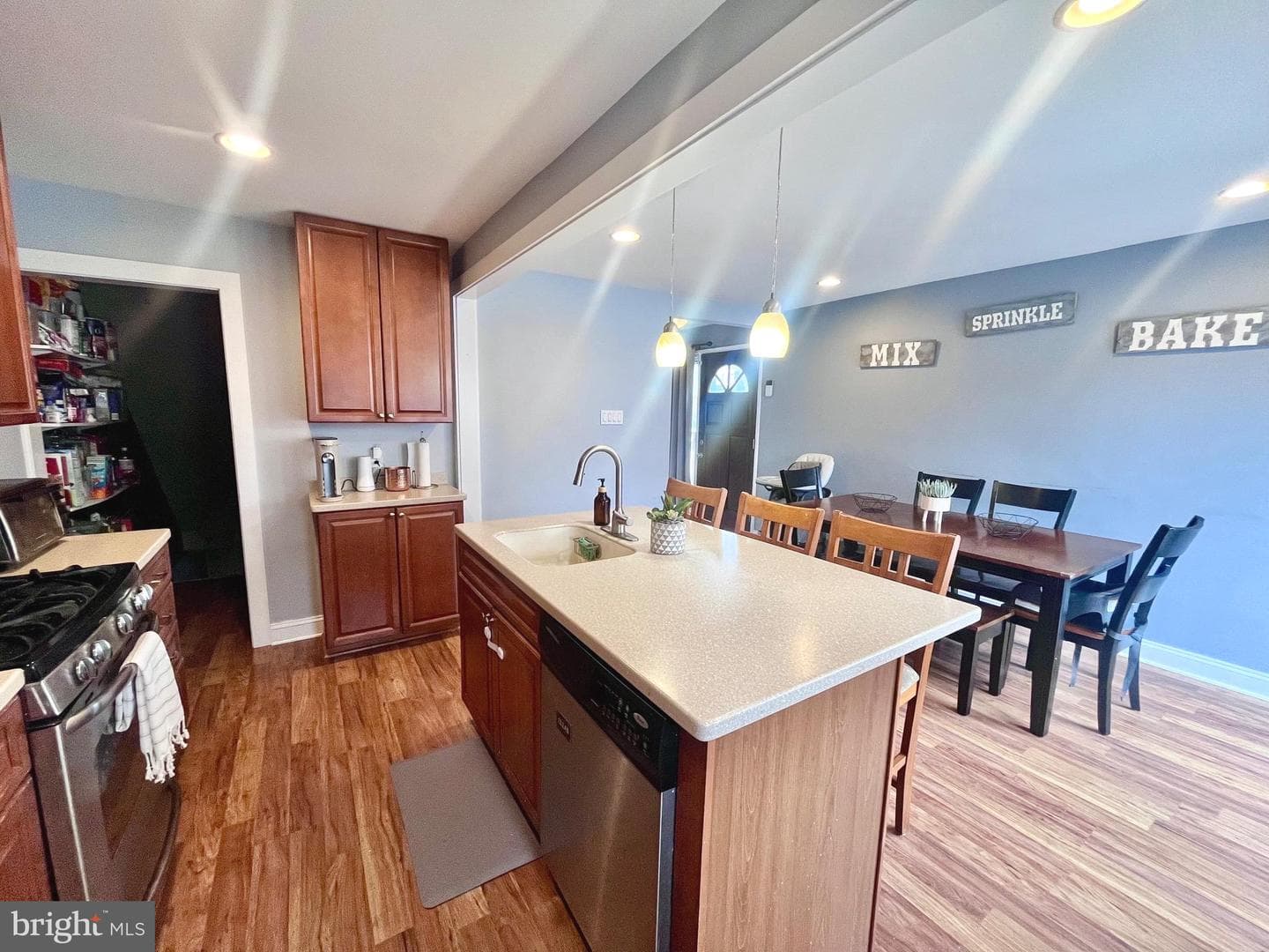1424 Blackrock Road photo 5