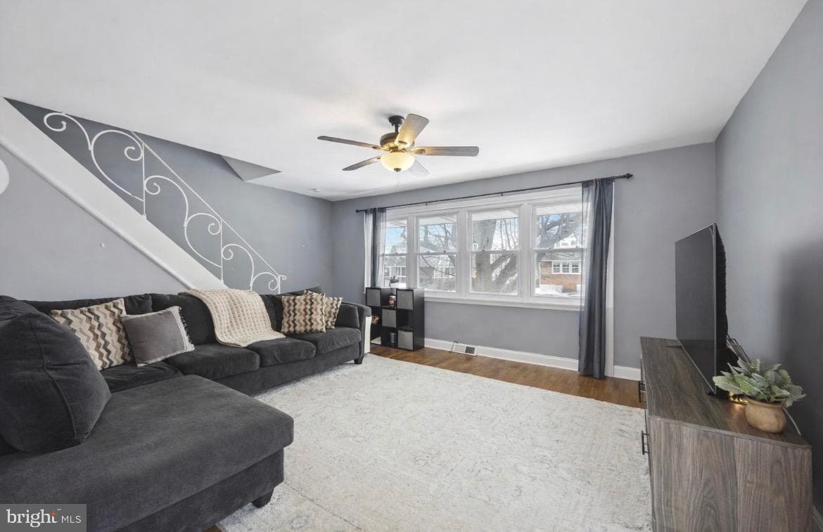 1424 Blackrock Road photo 9