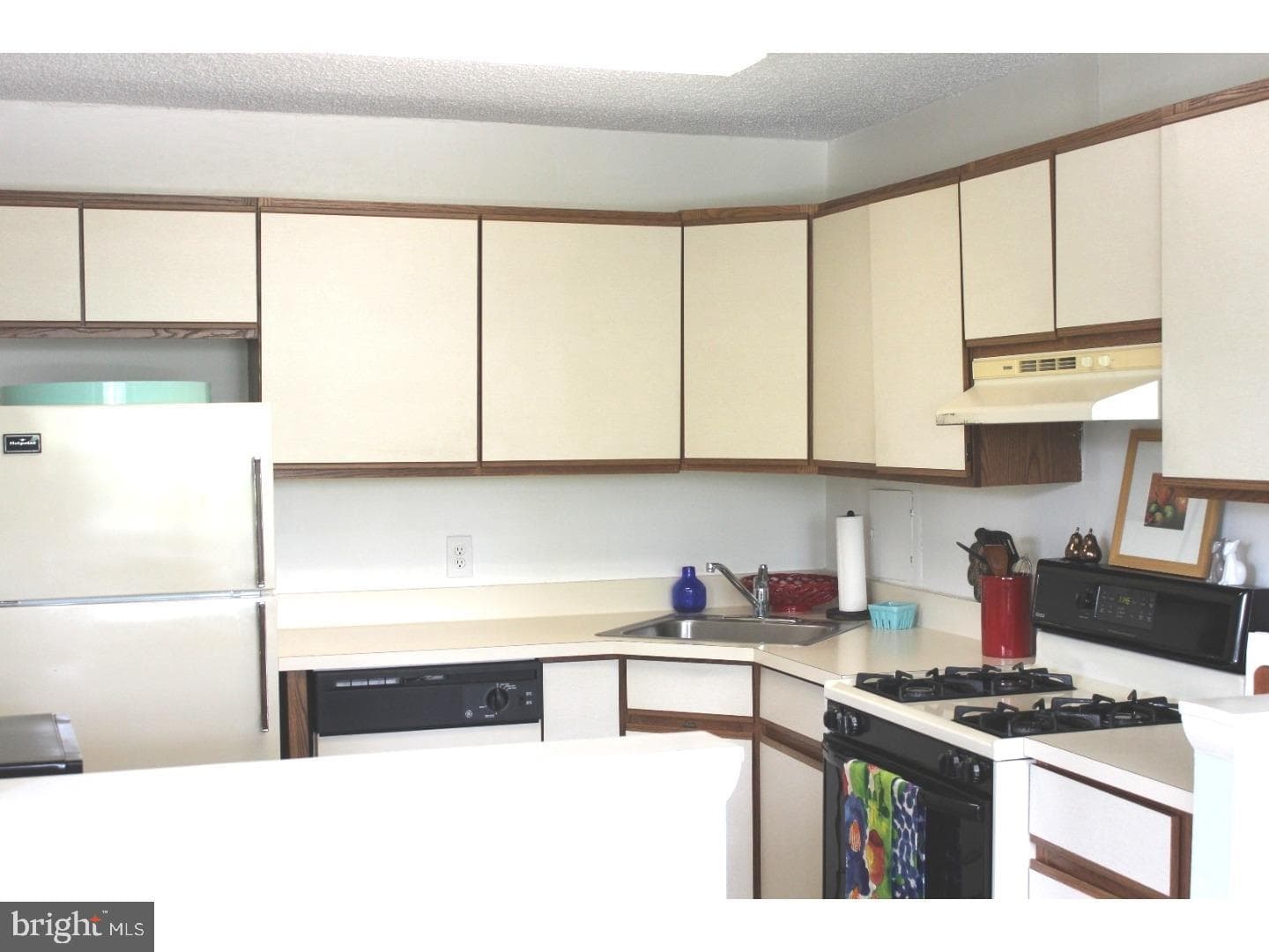 1030 E Lancaster Ave #128 photo 32