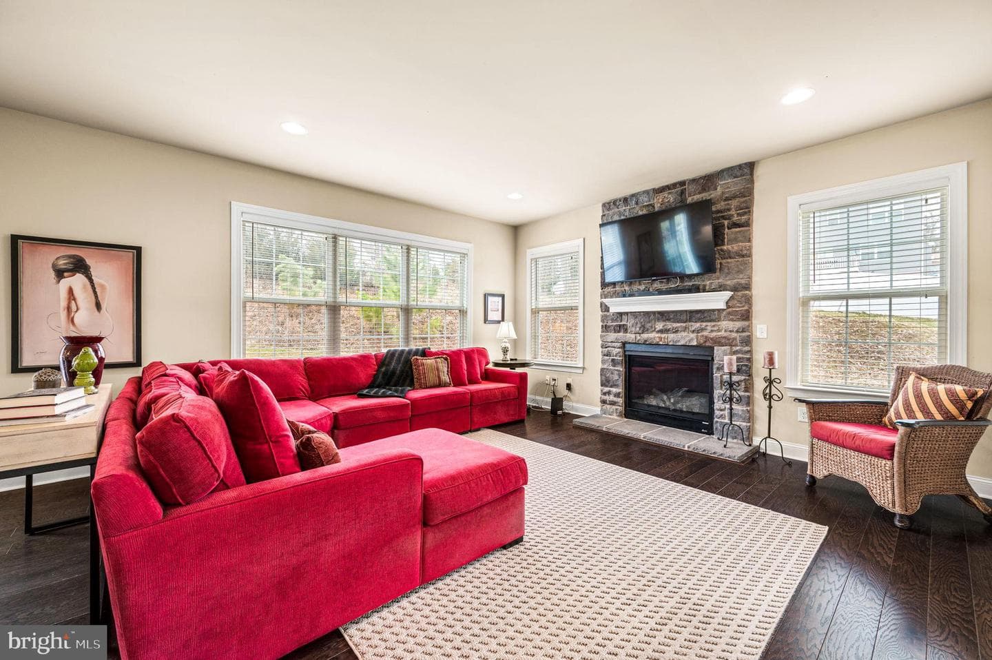 298 Oak Avenue photo 11