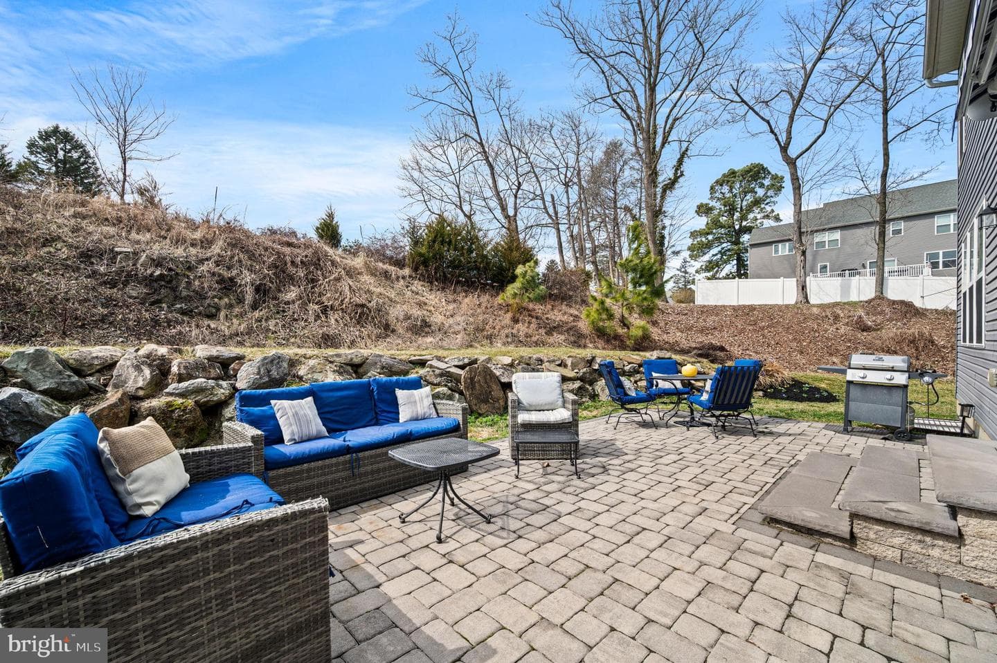 298 Oak Avenue photo 45