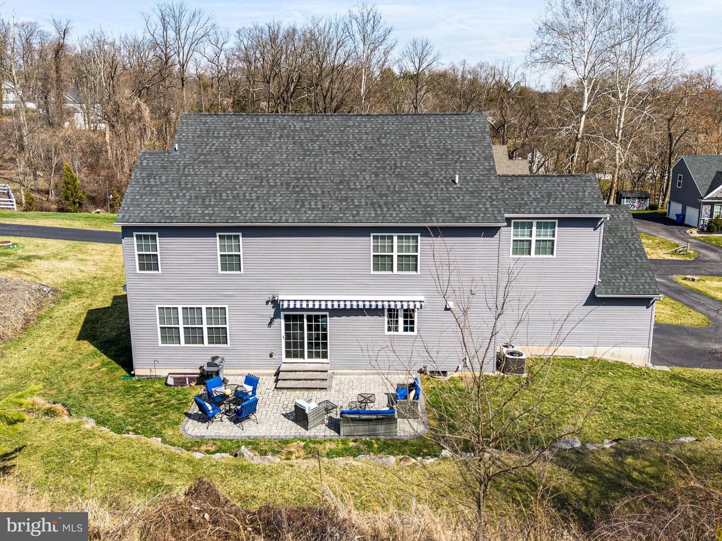 298 Oak Avenue photo 47