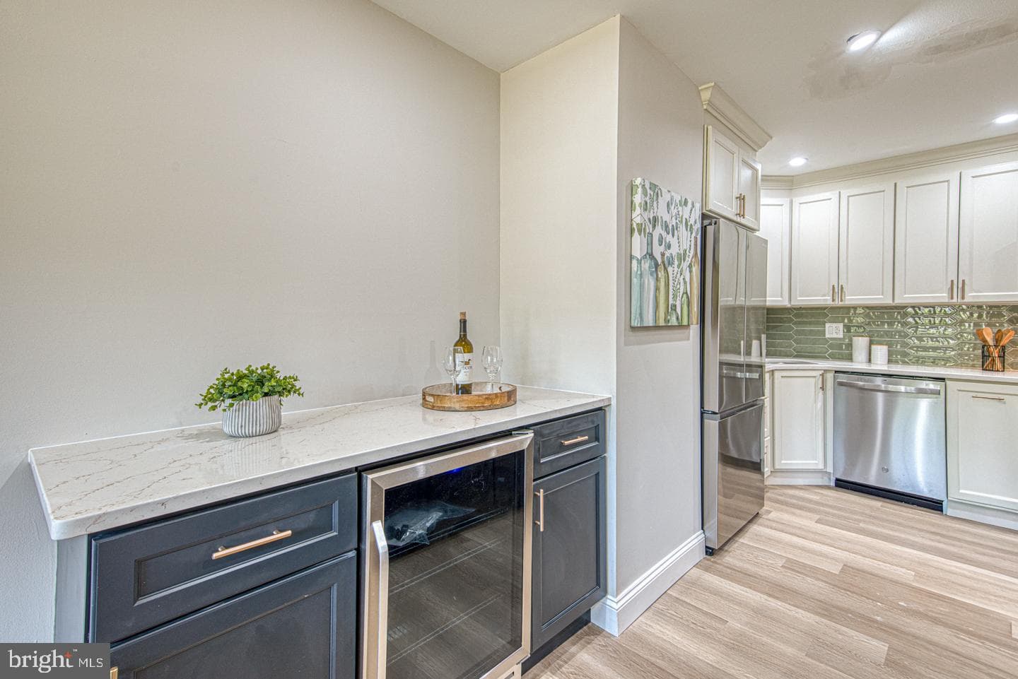 239 Bishop Drive photo 8