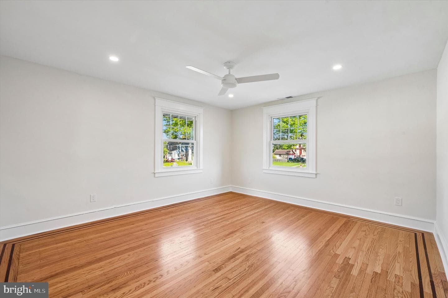 100 Yale Road photo 19