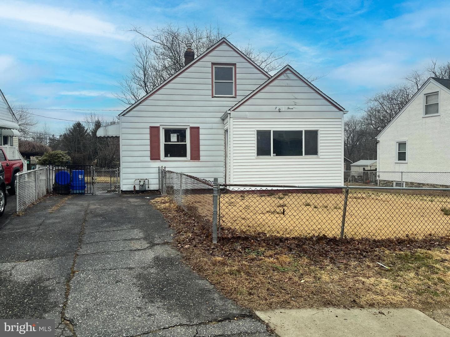 53 Seward Lane photo 1