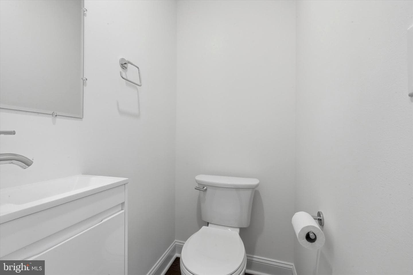 252 W Greenwood Avenue photo 14